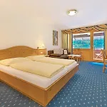 فندق Kirchenwirt 3*