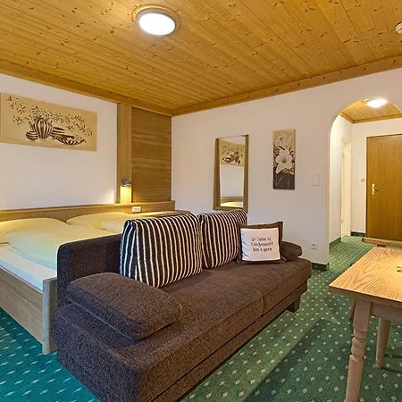 Hotel Kirchenwirt 3*