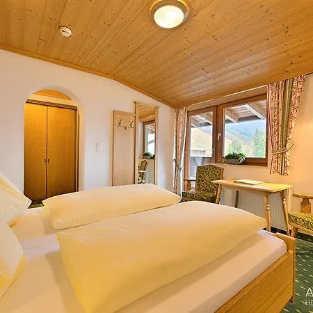 Kirchenwirt Hotel 3*