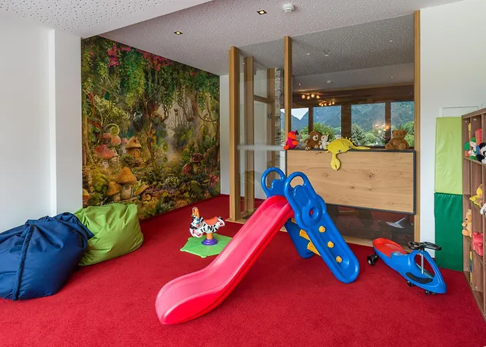 Landhotel Kirchenwirt Hotel 3*